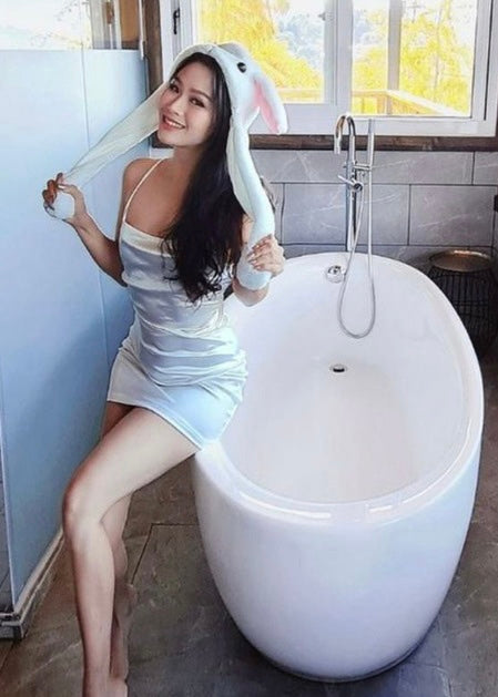 Selena - Maybe.sg